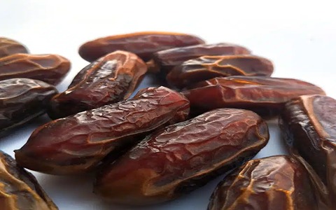 تصویر 4 از خرید خرما شاهانی درجه یک + قیمت فروش استثنایی
